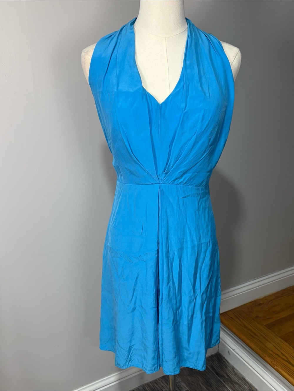 Amanda Uprichard 100% Silk V-Neck Halter Dress Blue Sz S Preppy Classic Coastal